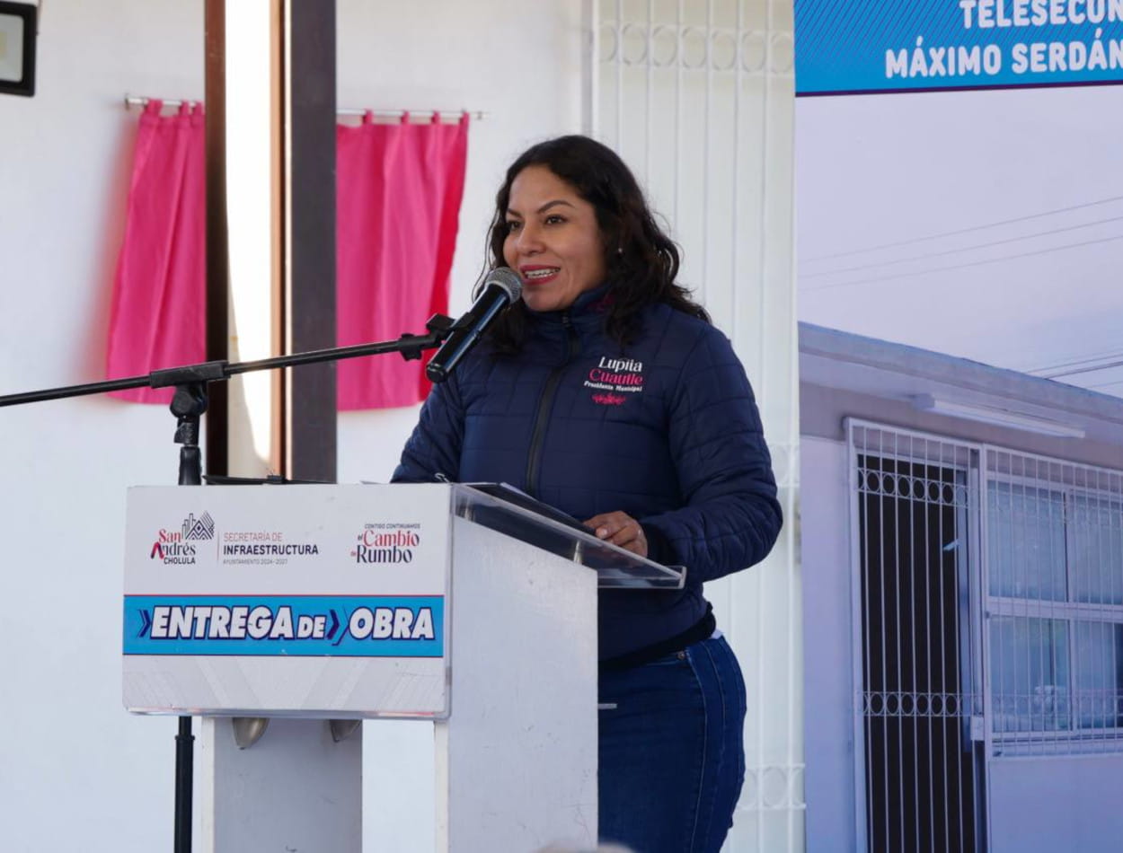 Refuerza Lupita Cuautle espacios educativos con nueva biblioteca en telesecundaria