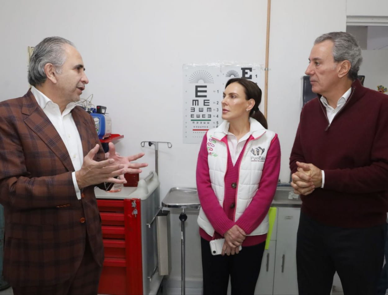 observatorio-puebla-Capital-Mari-Elise-Budib-cirugias-gratuitas-Portada MariElise Budib inicia el año con 60 cirugías gratuitas de cataratas mediante el programa “Iluminando Miradas”