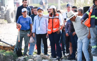 Lupita Cuautle lleva mantenimiento a Cacalotepec