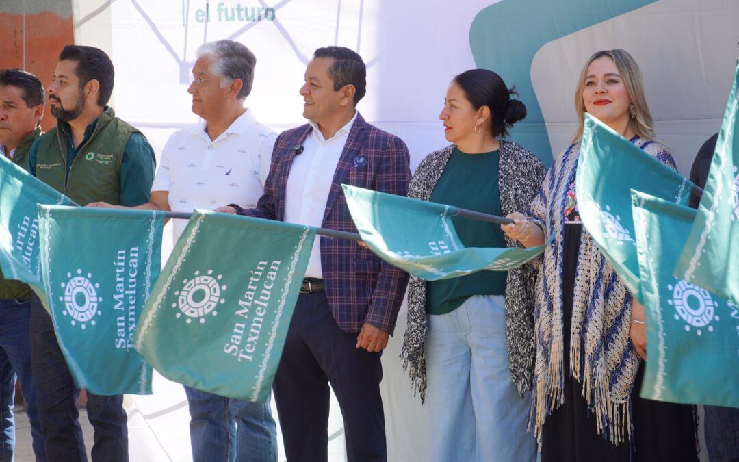 Juan Manuel Alonso encabeza inicio de pavimentación con concreto de la calle Mujica y Osorio en Texmelucan