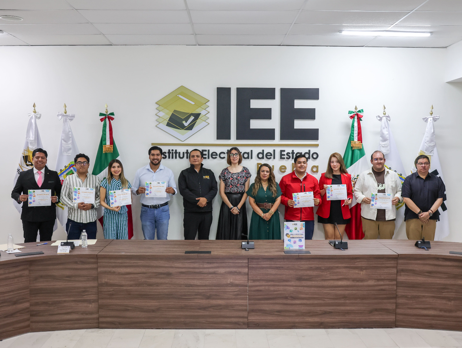 observatorio-puebla-iee-encuentro-militancia-juveniles