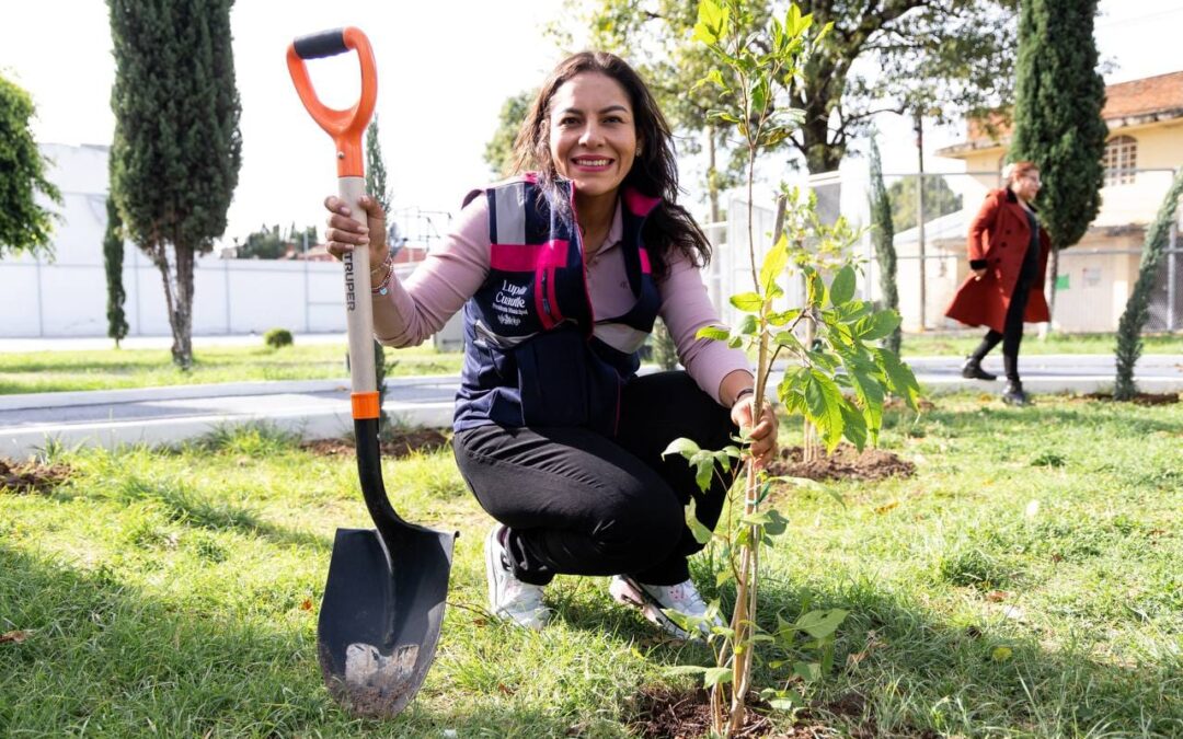Con la reforestación sembramos un mejor futuro para San Andrés Cholula: Lupita Cuautle