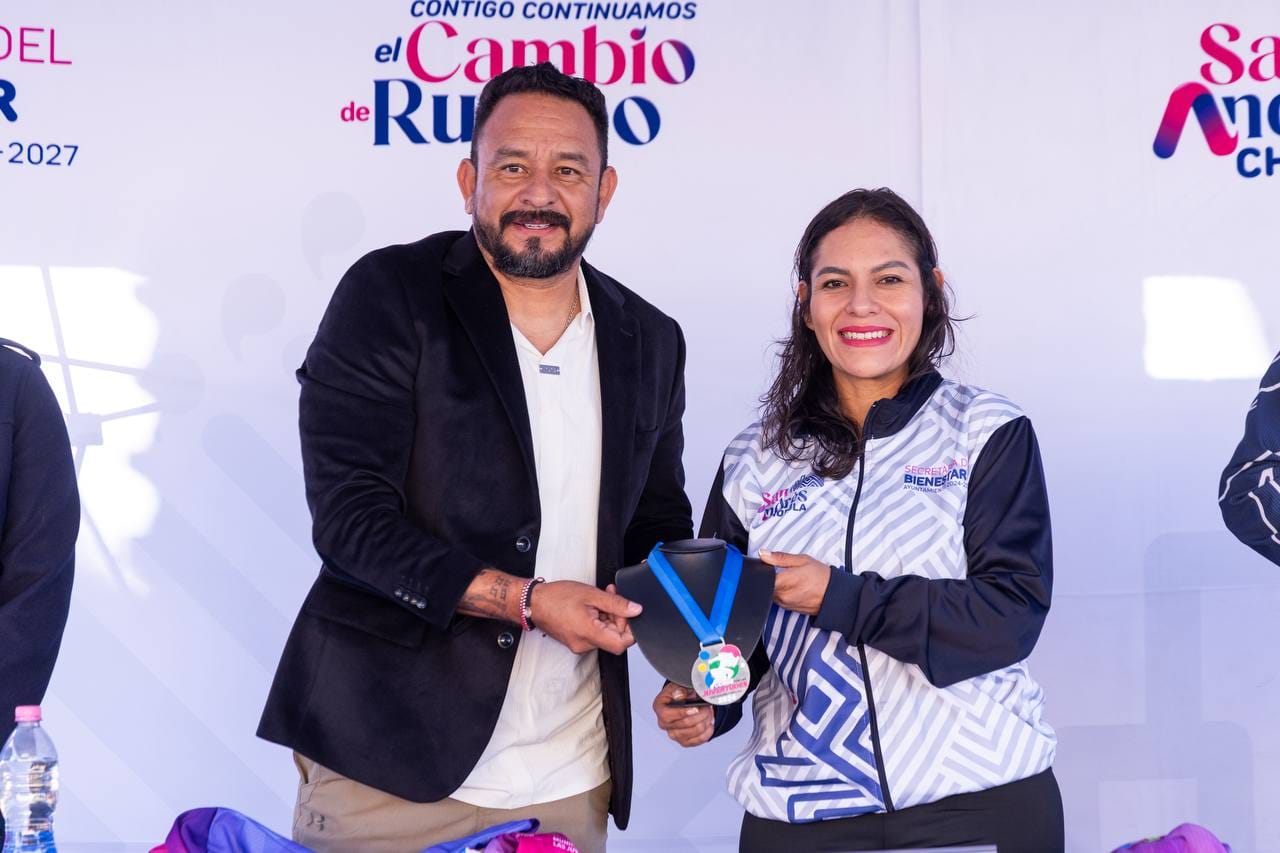 observatorio-puebla-sach-lupita-medalla-playera-carrera-juventudes