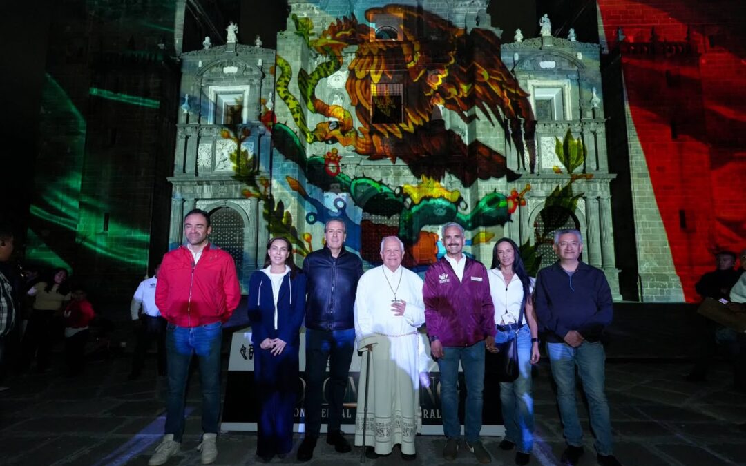 Disfruta Pepe Chedraui videomapping monumental de Fiestas Patrias junto con las y los poblanos
