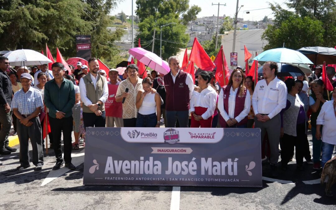 Entrega Pepe Chedraui rehabilitación vial en la colonia Fraternidad Antorchista
